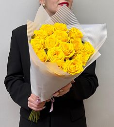 Букет 15 желтых роз